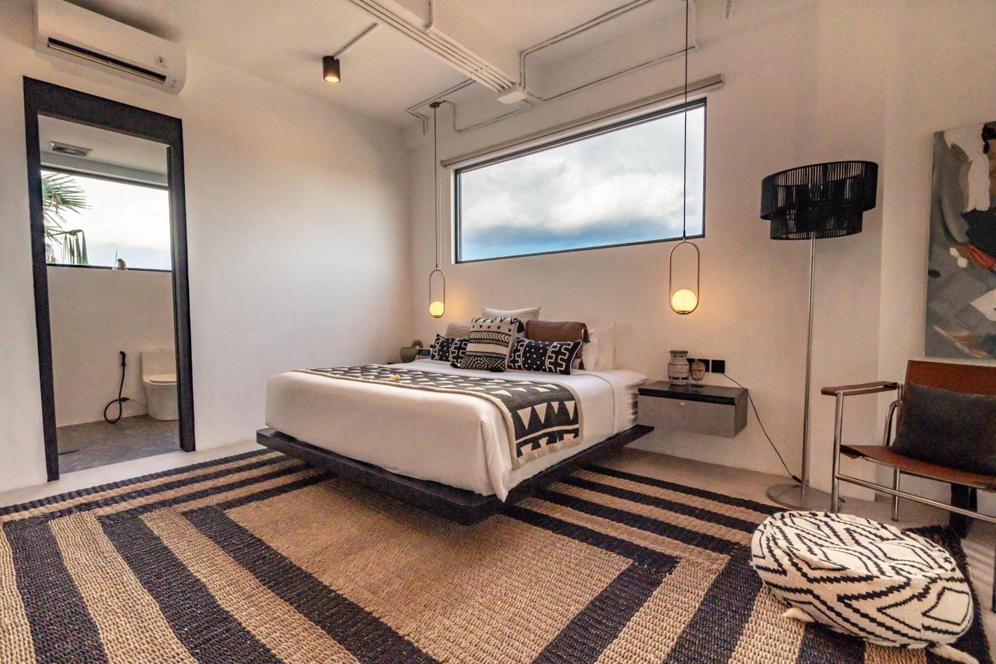 Onyx Beach Hotel Canggu Екстериор снимка
