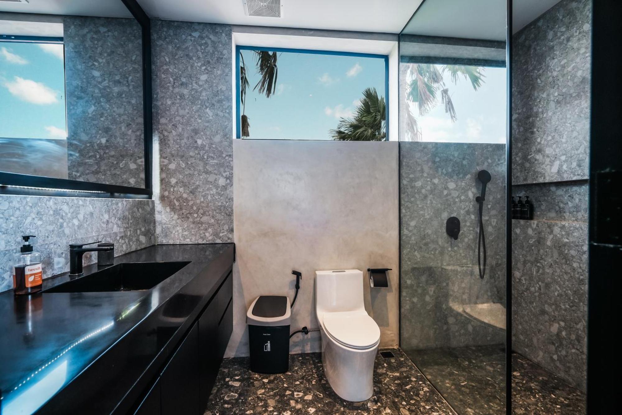Onyx Beach Hotel Canggu Екстериор снимка