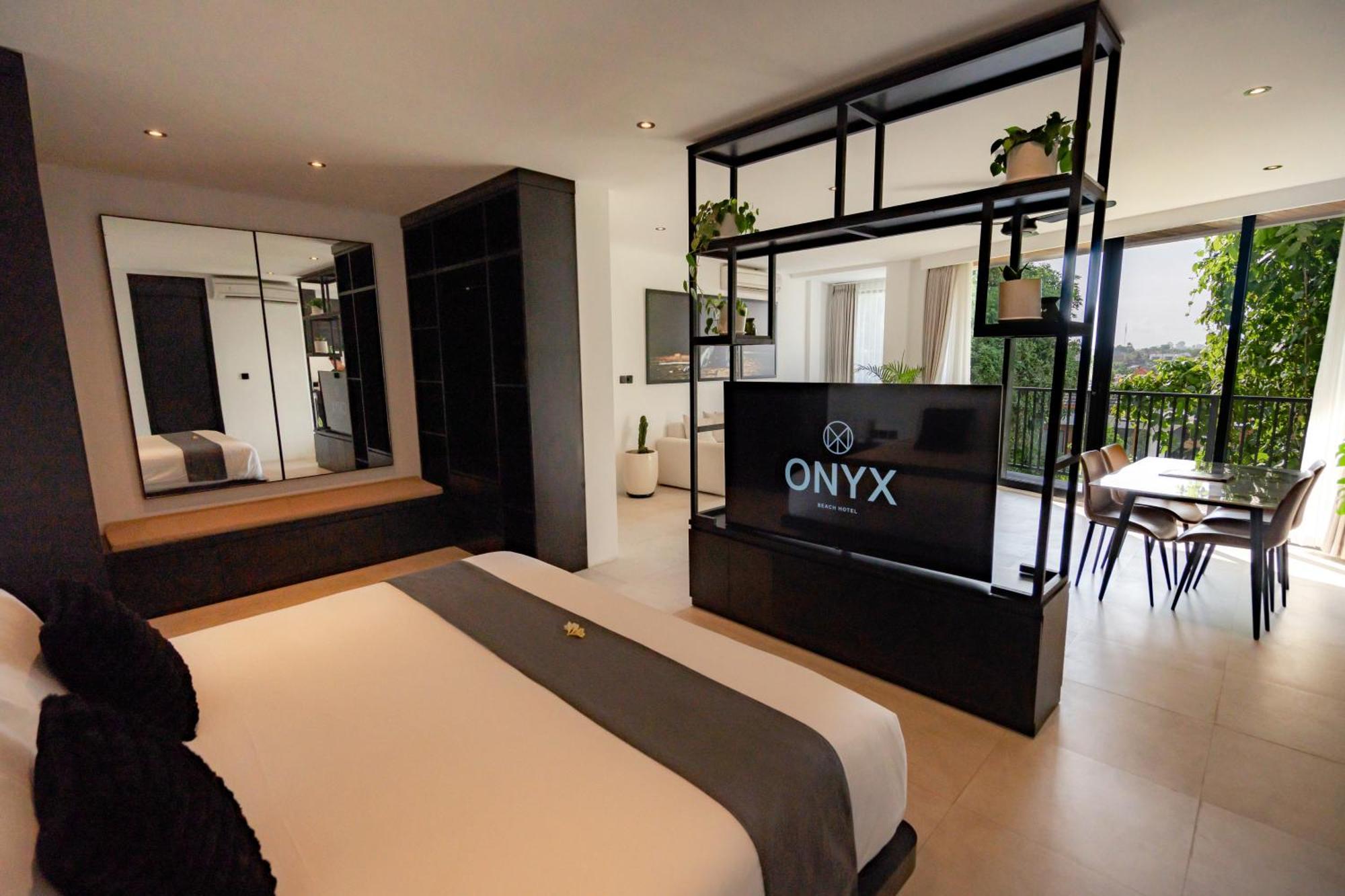 Onyx Beach Hotel Canggu Екстериор снимка