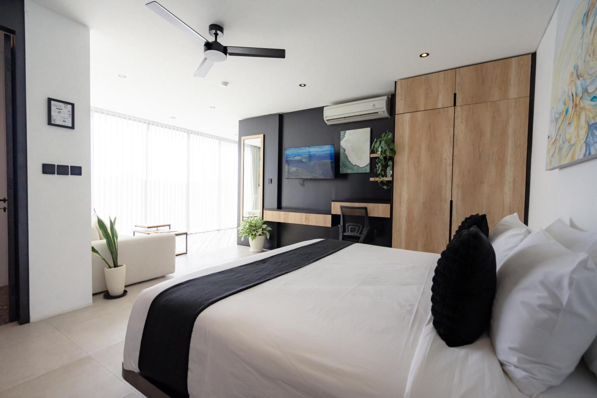 Onyx Beach Hotel Canggu Стая снимка