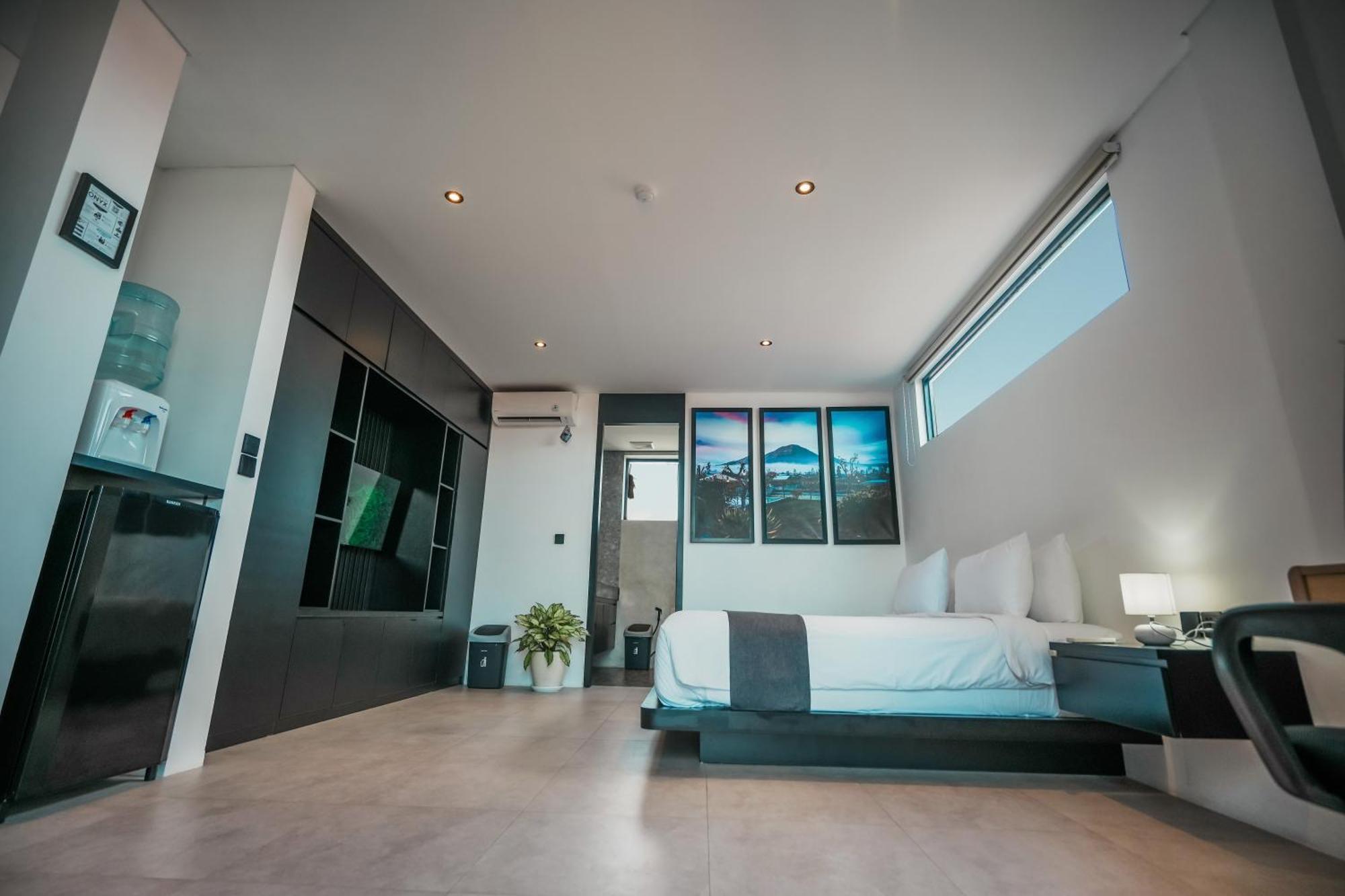Onyx Beach Hotel Canggu Стая снимка