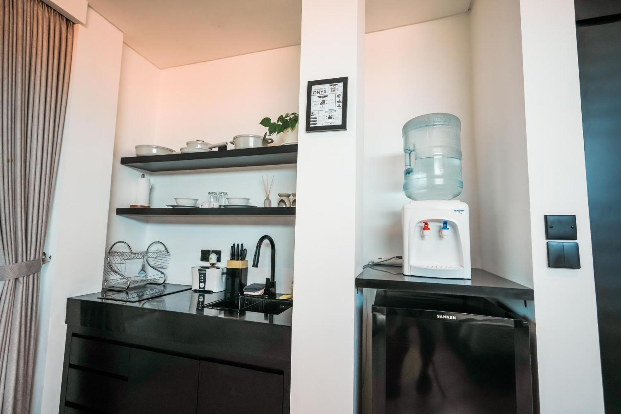 Onyx Beach Hotel Canggu Стая снимка