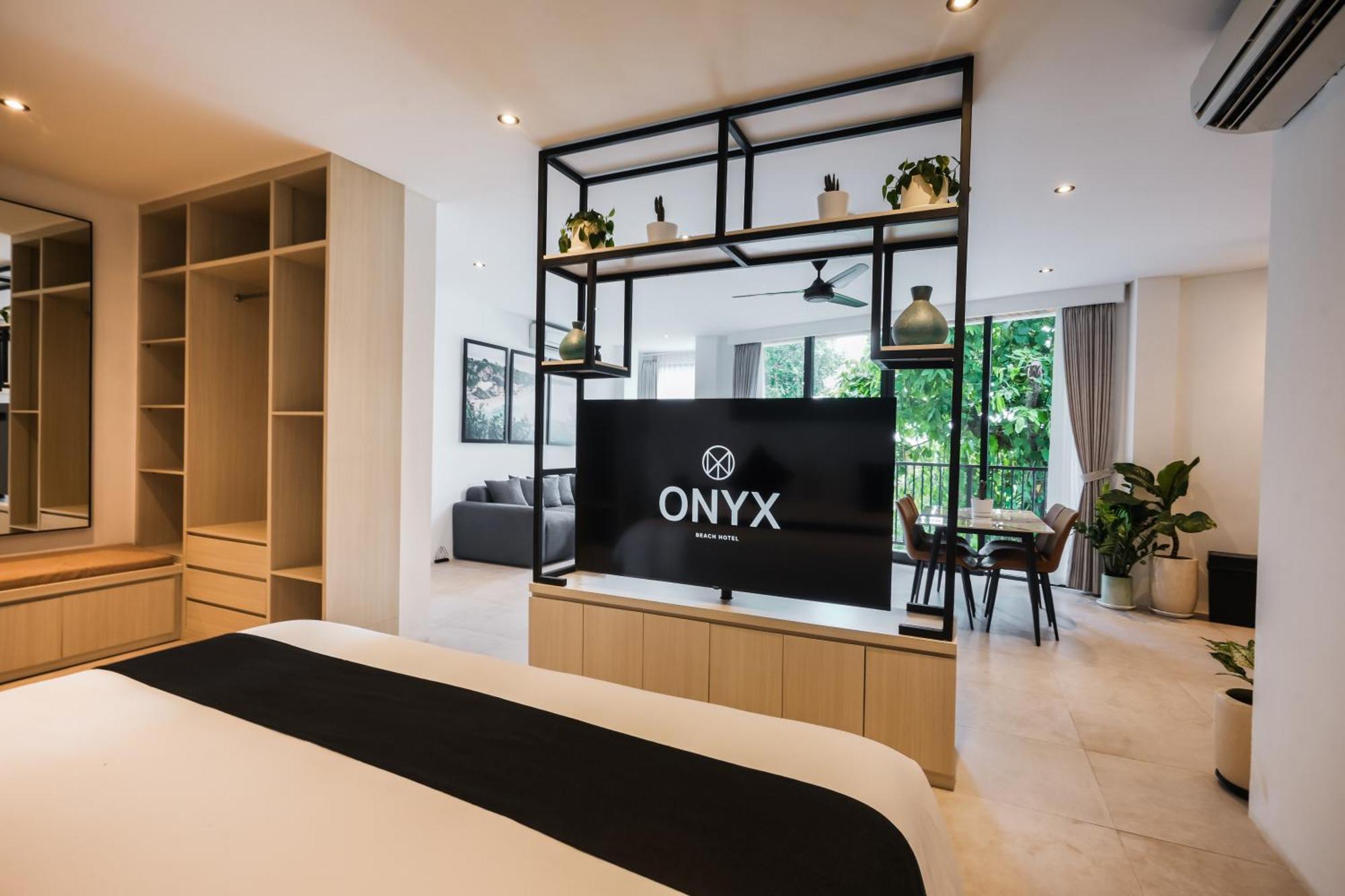 Onyx Beach Hotel Canggu Екстериор снимка